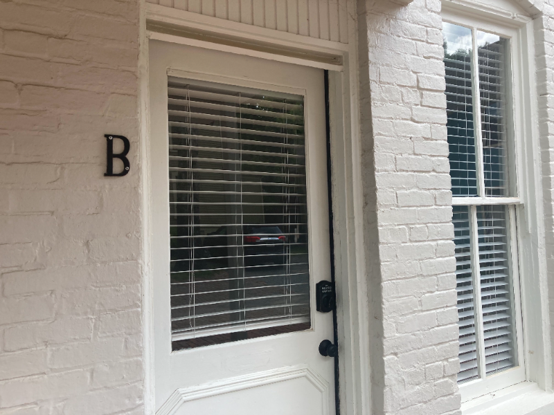 511 E 7th St #B - Photo 2 of 20