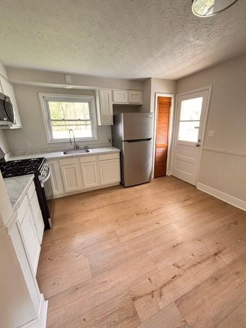 106 Grimm Heights Ave - Photo 3 of 14