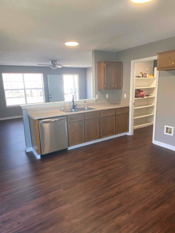 1205 Copper Creek Dr - Photo 5 of 18