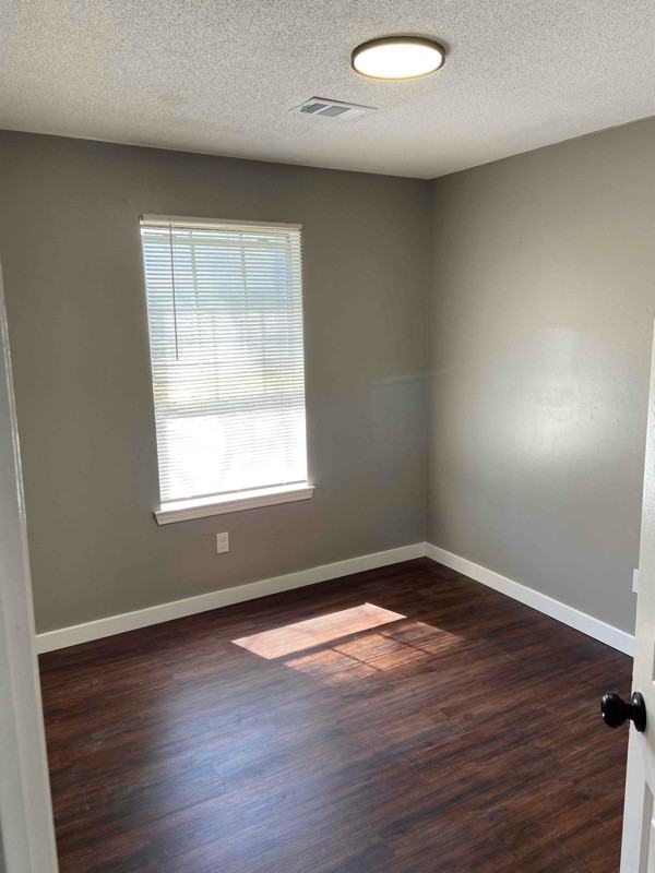 1205 Copper Creek Dr - Photo 6 of 18