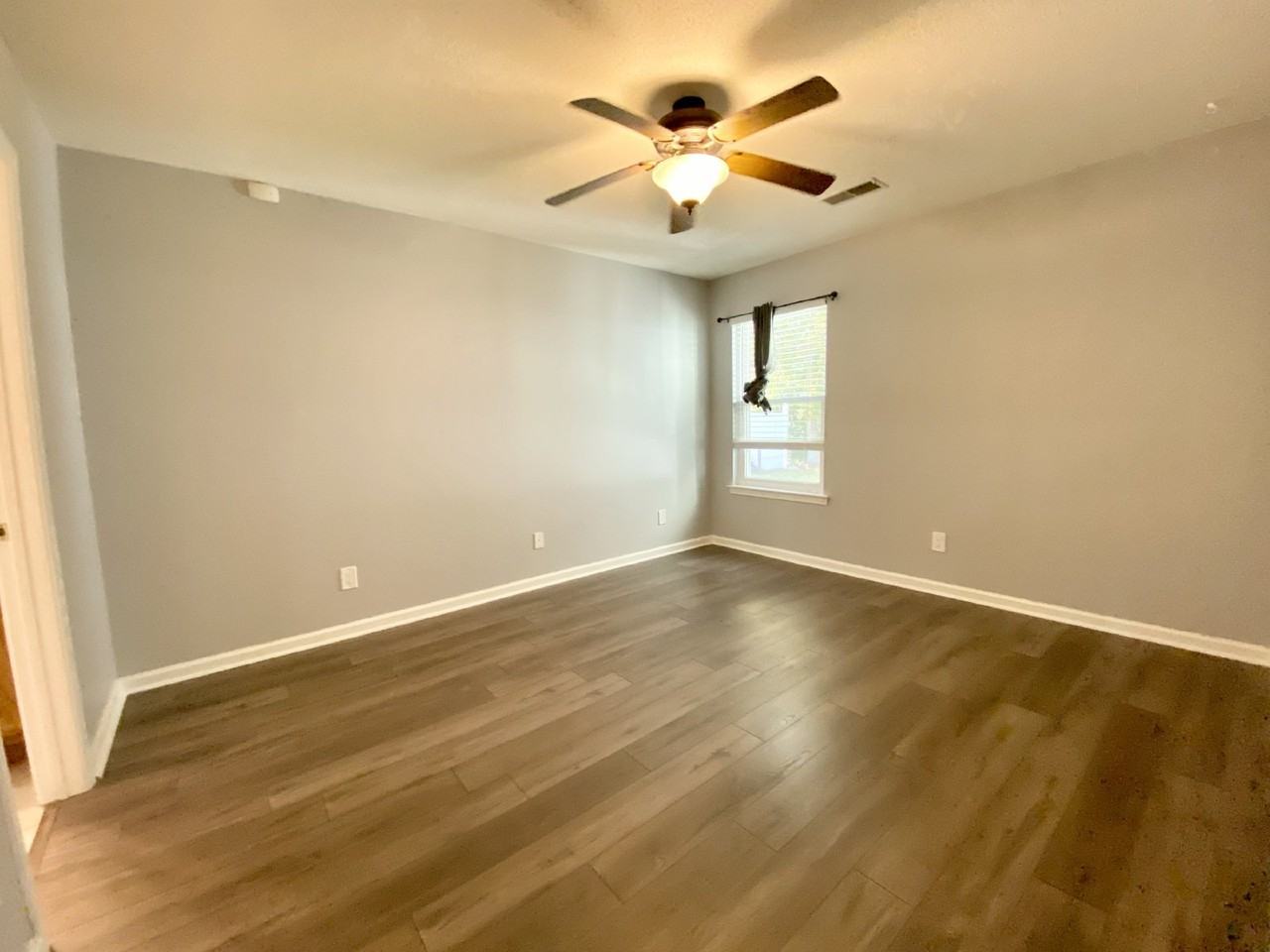 470 Live Oak Walk - Photo 3 of 20