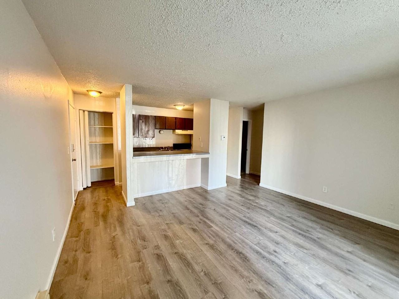 13335 Se Powell Blvd #02 - Photo 2 of 8