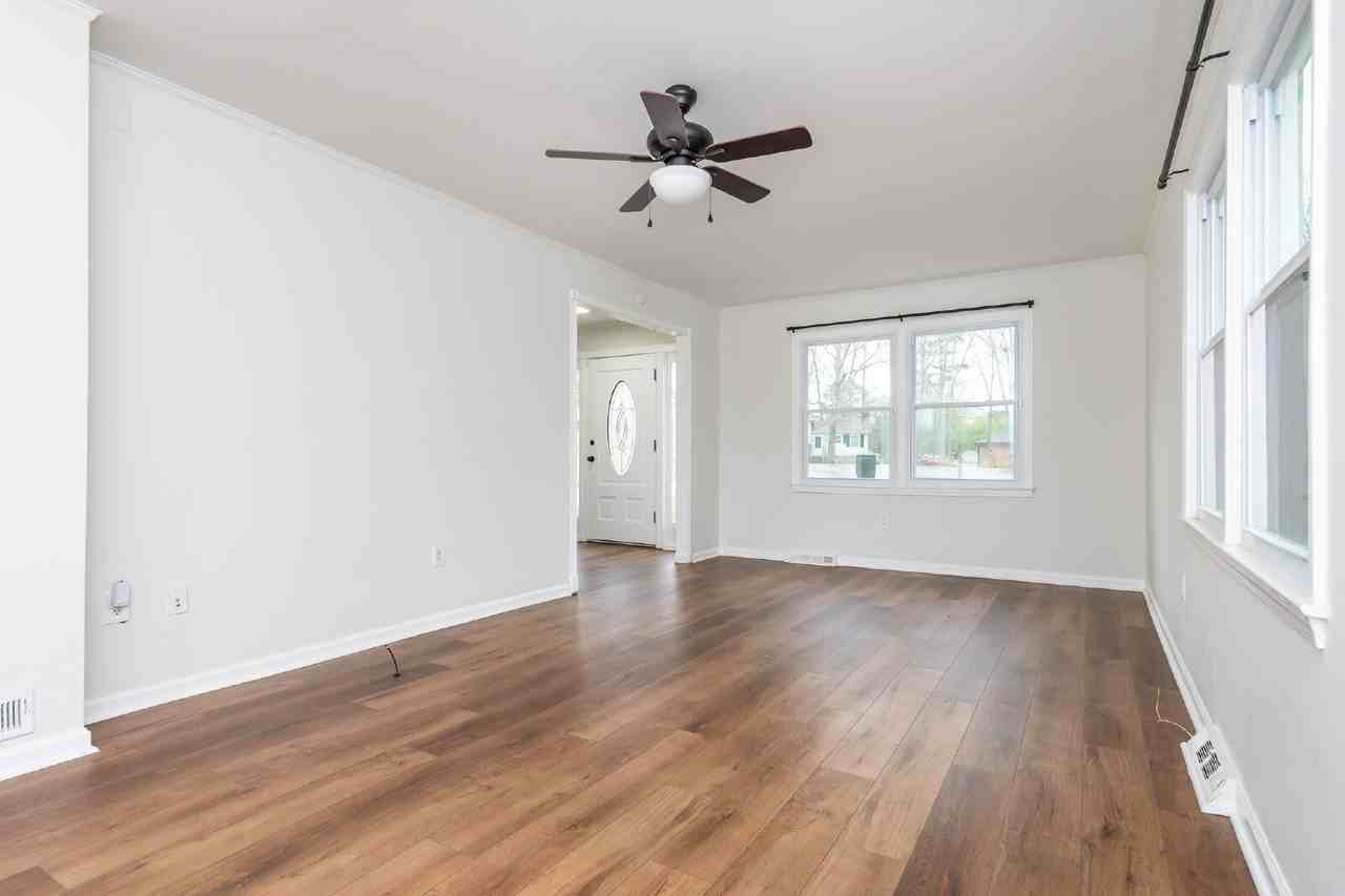 408 Cheyenne Dr - Photo 5 of 29
