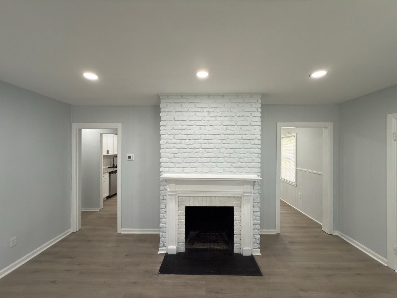 1701A E 39th St - Photo 2 of 20