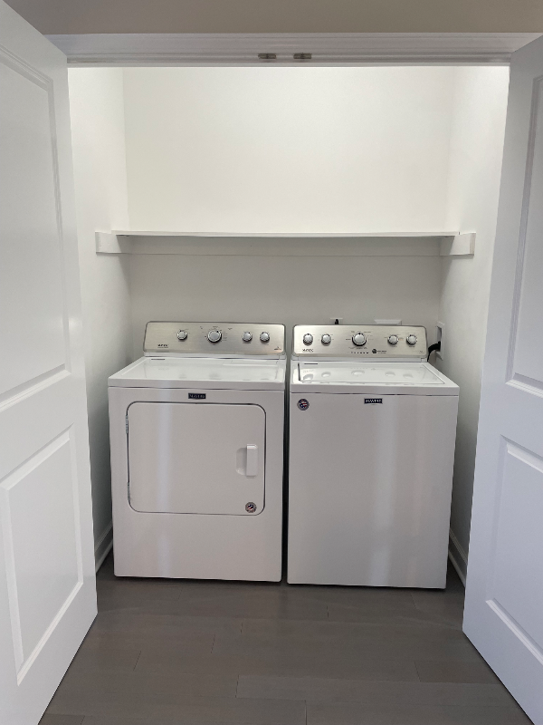 305 2nd St #311 - Photo 6 of 14