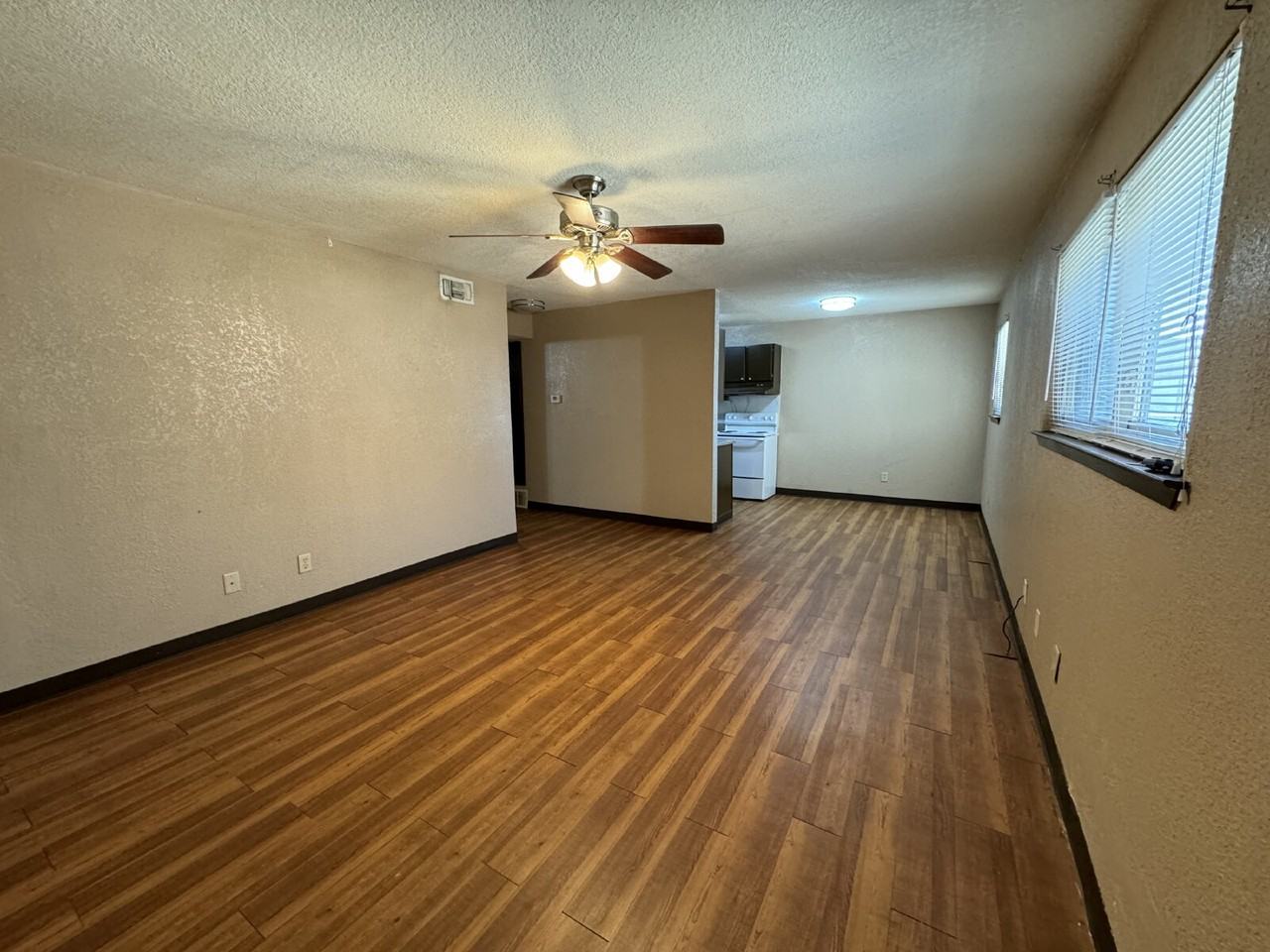 226 Cherry St - Photo 2 of 7