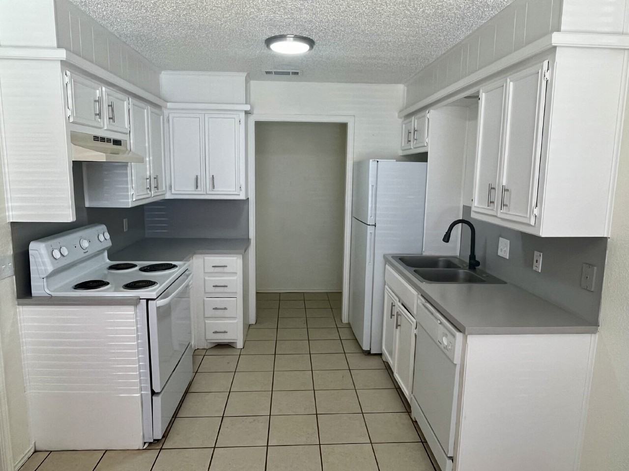 9610 Elmwood Ave - Photo 2 of 13