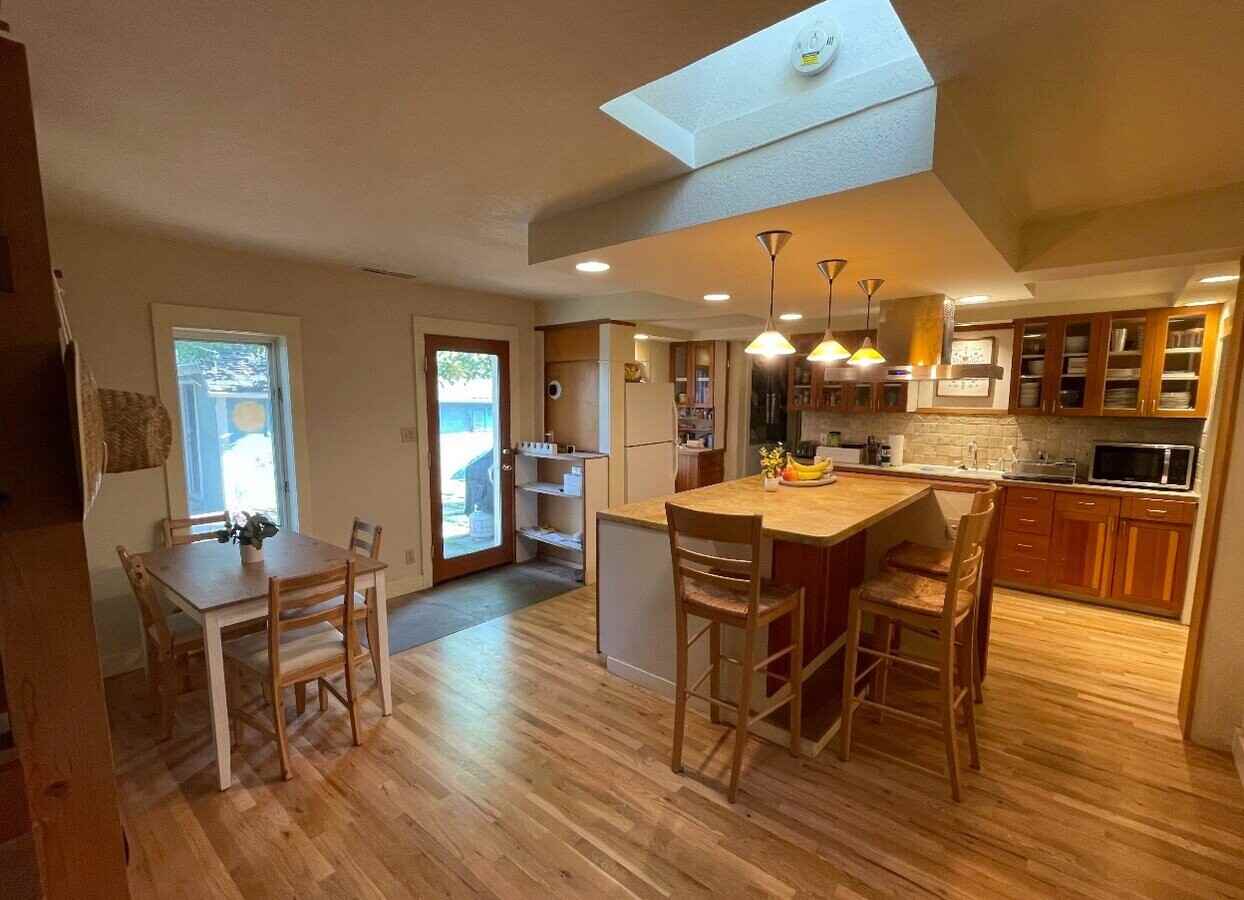 1544 9th St Unit A - Photo 2 of 14