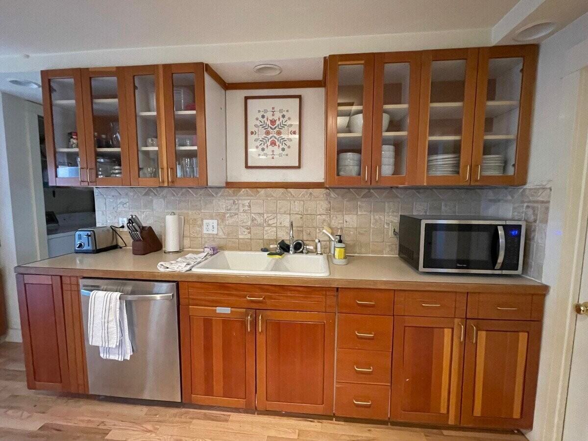 1544 9th St Unit A - Photo 3 of 14