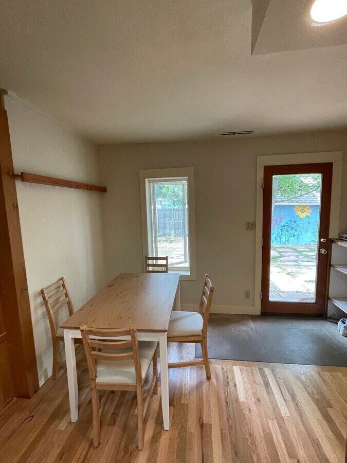 1544 9th St Unit A - Photo 4 of 14