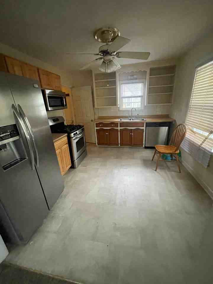 4617 Zane Ave N #1 - Photo 2 of 6
