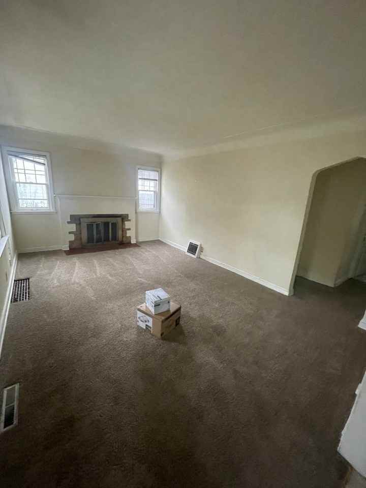 4617 Zane Ave N #1 - Photo 3 of 6