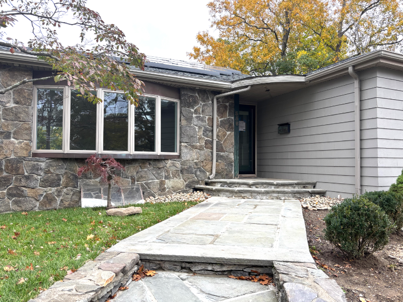 338 Langley Rd - Photo 2 of 20