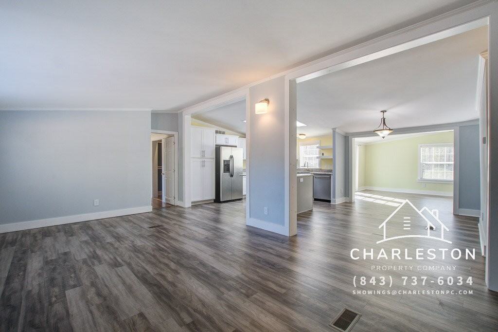 1807 United Dr - Photo 4 of 30