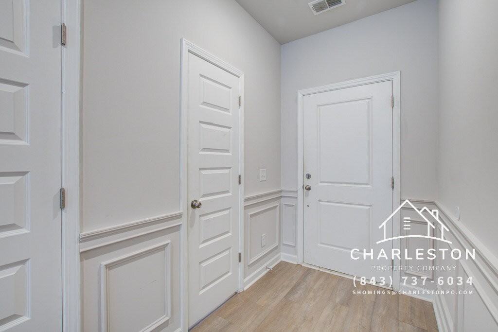 4105 Quincy Adams Ln - Photo 5 of 31