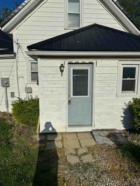 122 S Frankfort St - Photo 2 of 7