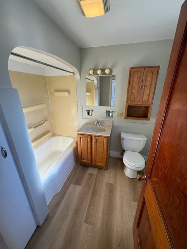 122 S Frankfort St - Photo 5 of 7