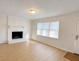 featured image of 19 Wedgefield Dr #A