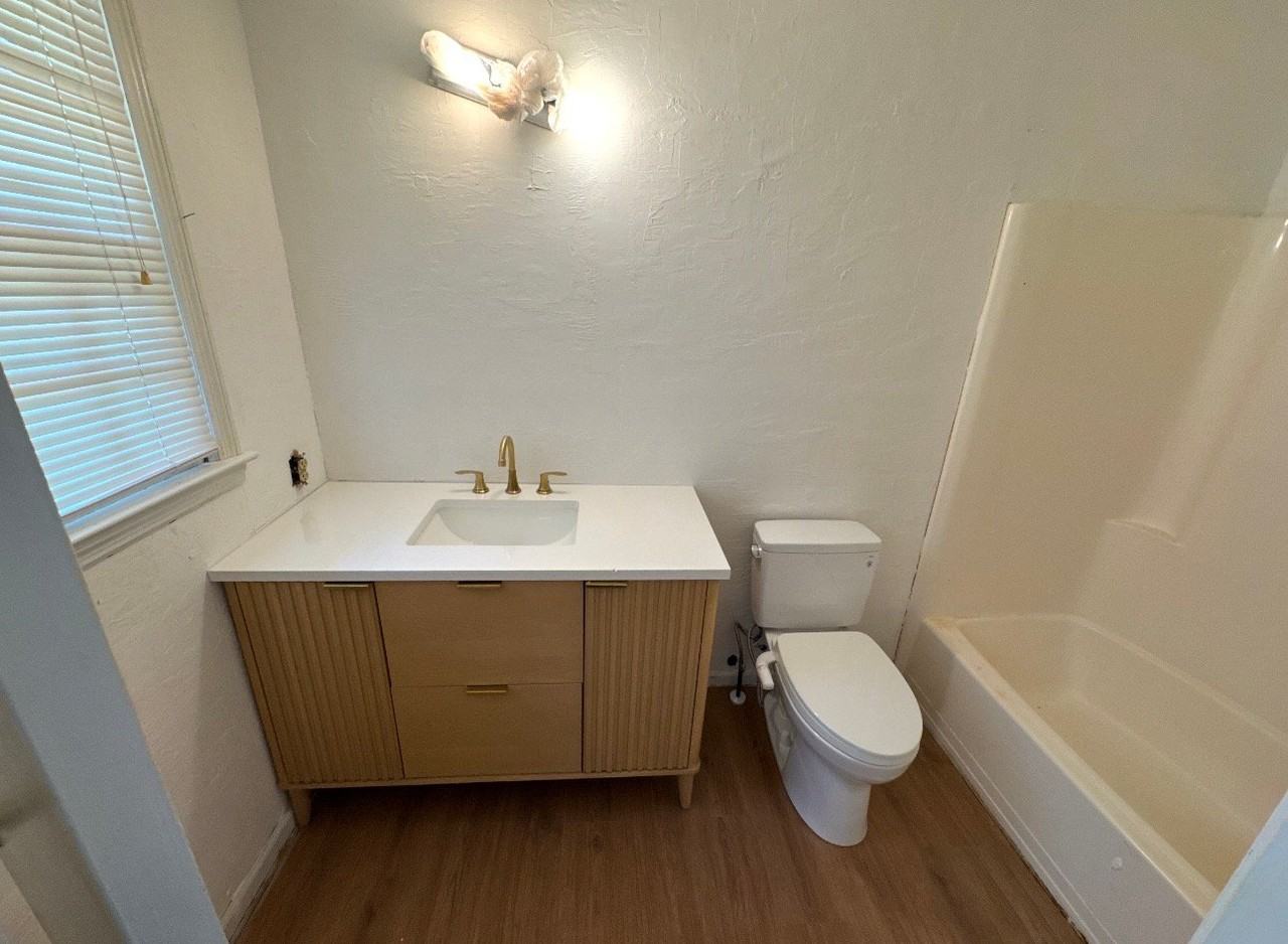 19 Wedgefield Dr #A - Photo 3 of 4