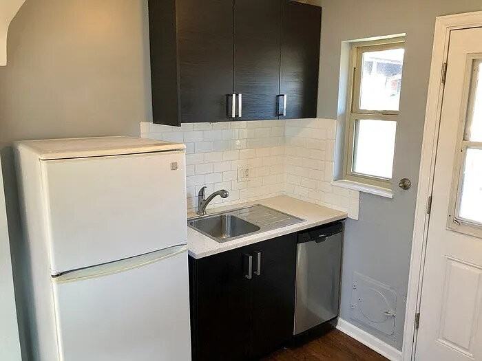 3230 N Saint Paul St - Photo 7 of 13