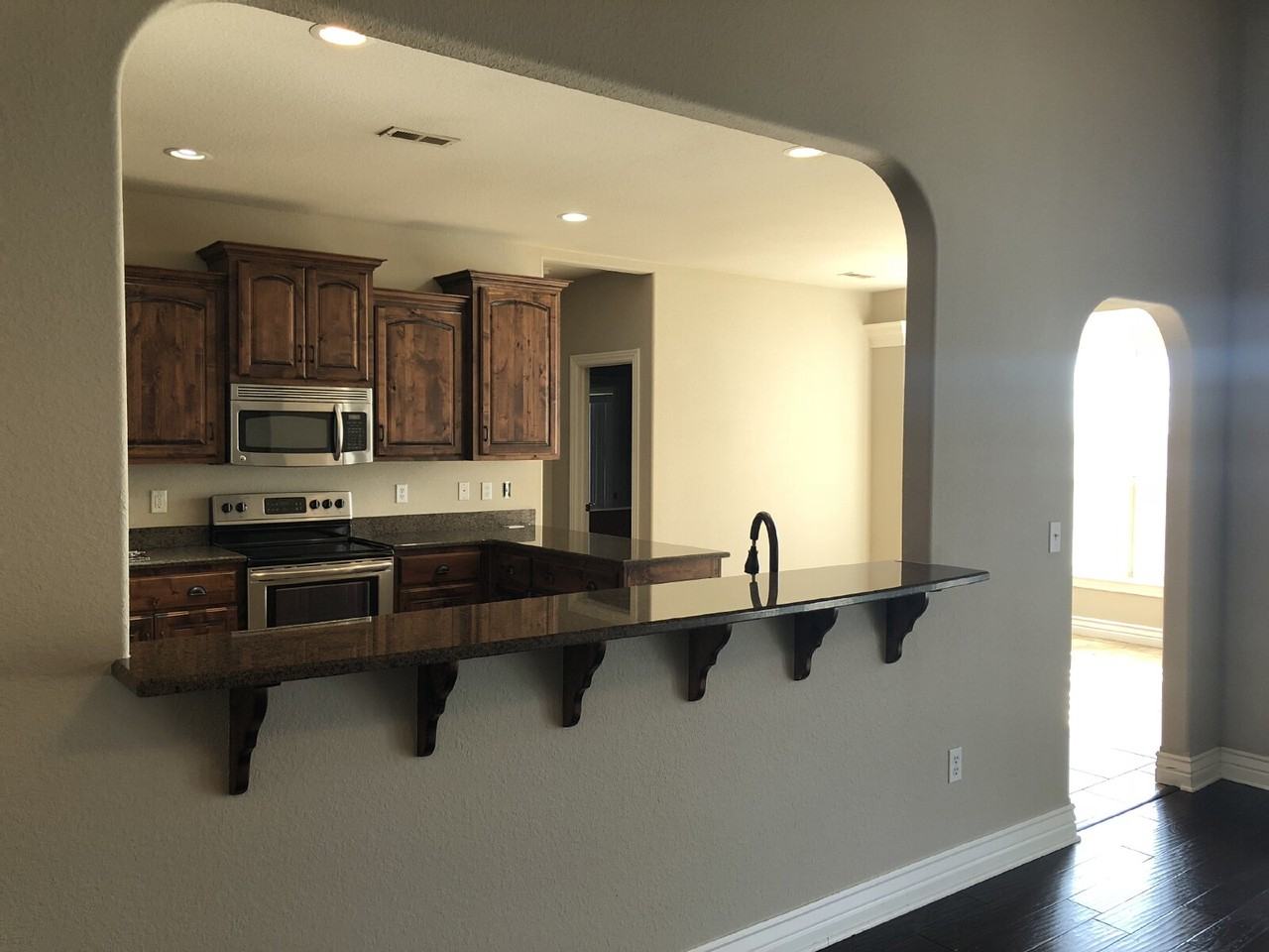 122 Millstone Ct - Photo 6 of 50