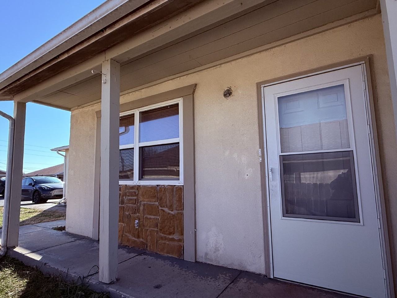 115 Fritts Way - Photo 2 of 21