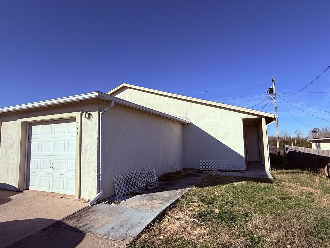 115 Fritts Way - Photo 4 of 21