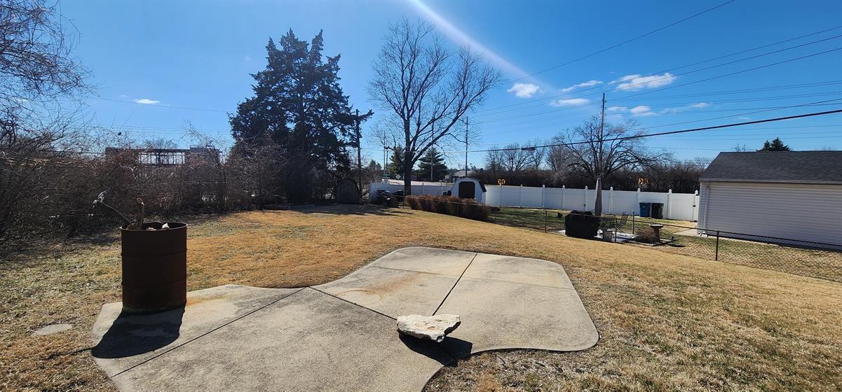 9955 Live Oak Ct - Photo 4 of 12