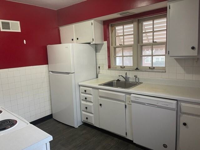 1319 S Rock Hill Rd - Photo 3 of 10