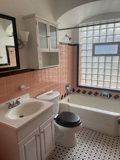 1319 S Rock Hill Rd - Photo 7 of 10