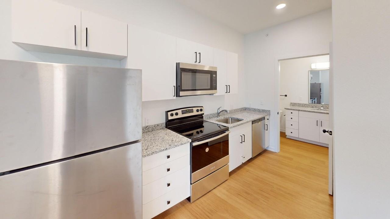 121 N Federal Ave #H - Photo 5 of 6