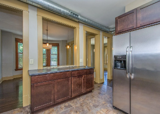 641 19th St #7 - Photo 5 of 10