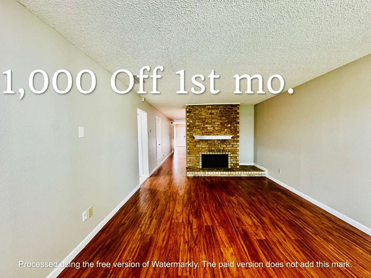4352 Leatherwood Ln - Photo 3 of 20