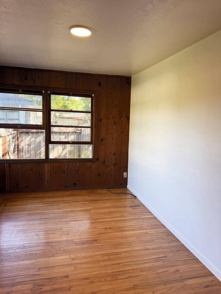 887 Lorna Dr - Photo 6 of 19