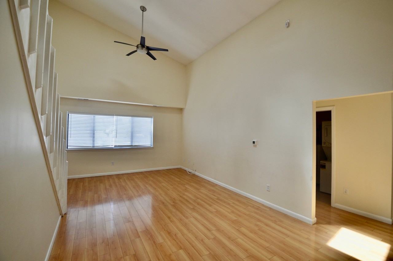 18 Amsterdam Ave #3A - Photo 3 of 20