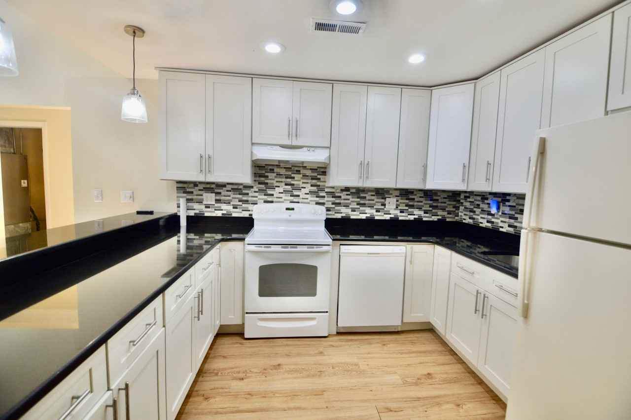 18 Amsterdam Ave #3A - Photo 6 of 20