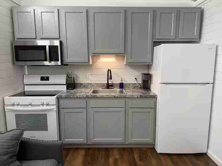214 Susan Rd - Photo 6 of 13