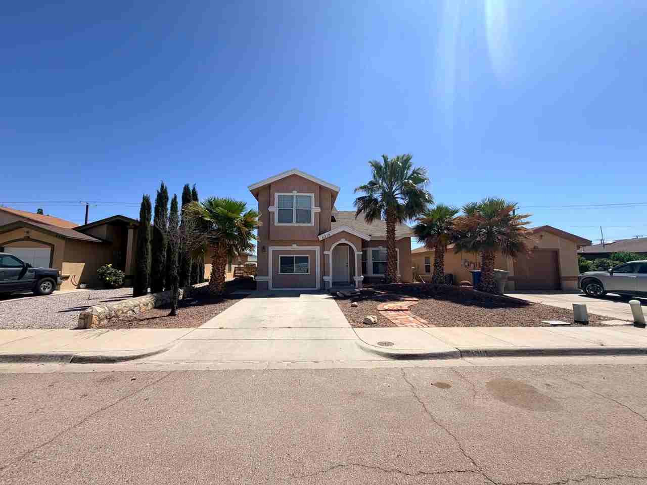 4516 Lorenzo Ponce Dr - Photo 5 of 18