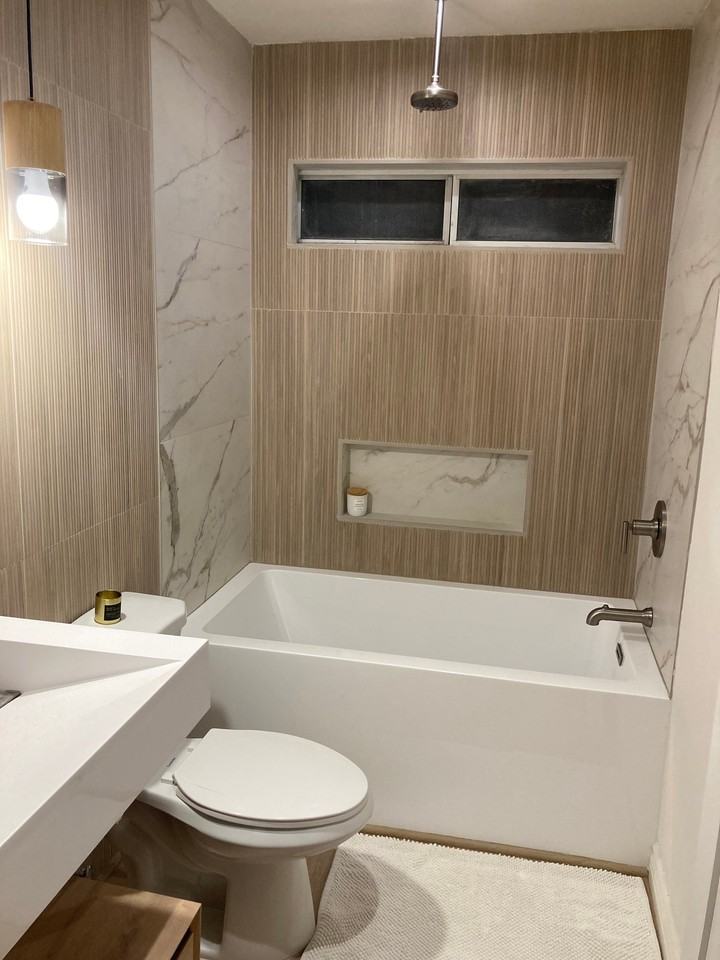7109 Farralone Ave - Photo 3 of 10