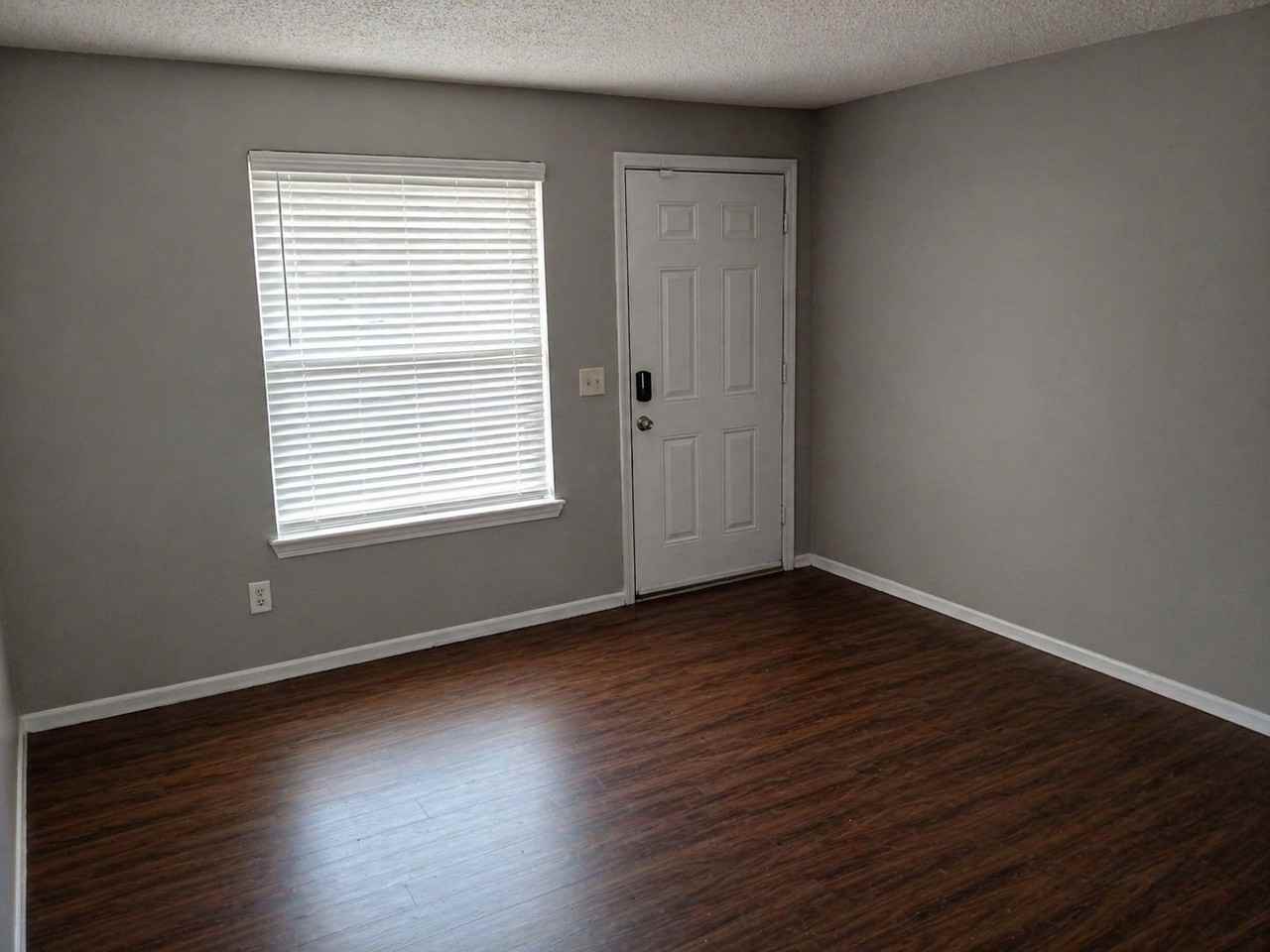 5024 Brookdale St - Photo 2 of 6