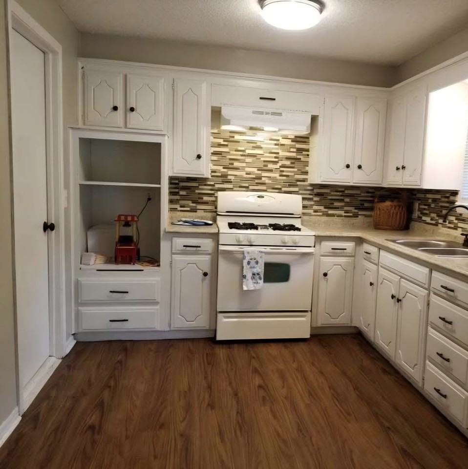 5024 Brookdale St - Photo 4 of 6