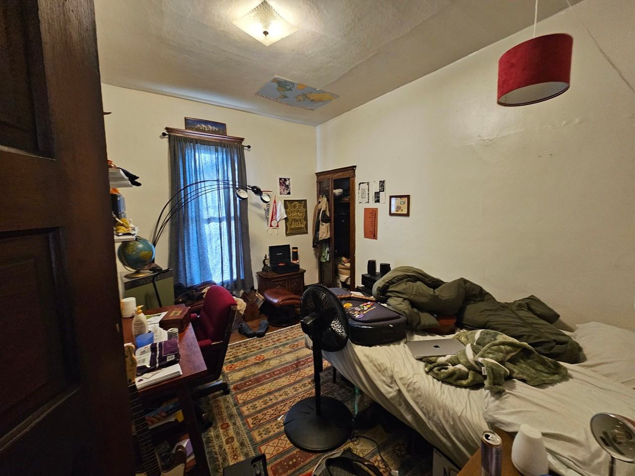 813 E University St - Photo 6 of 11