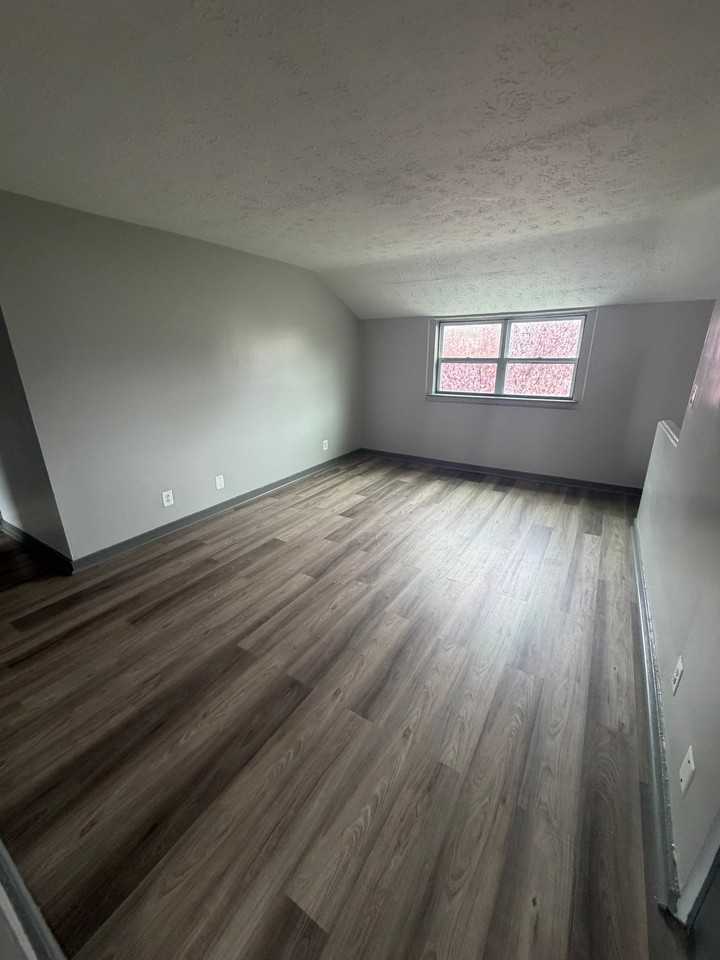 9 Peace Ct - Photo 2 of 9