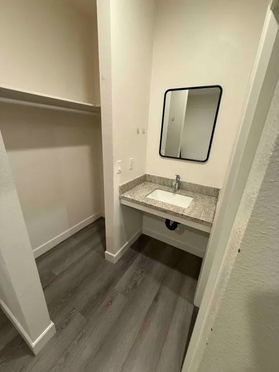 1325 S Fremont Ave - Photo 3 of 3