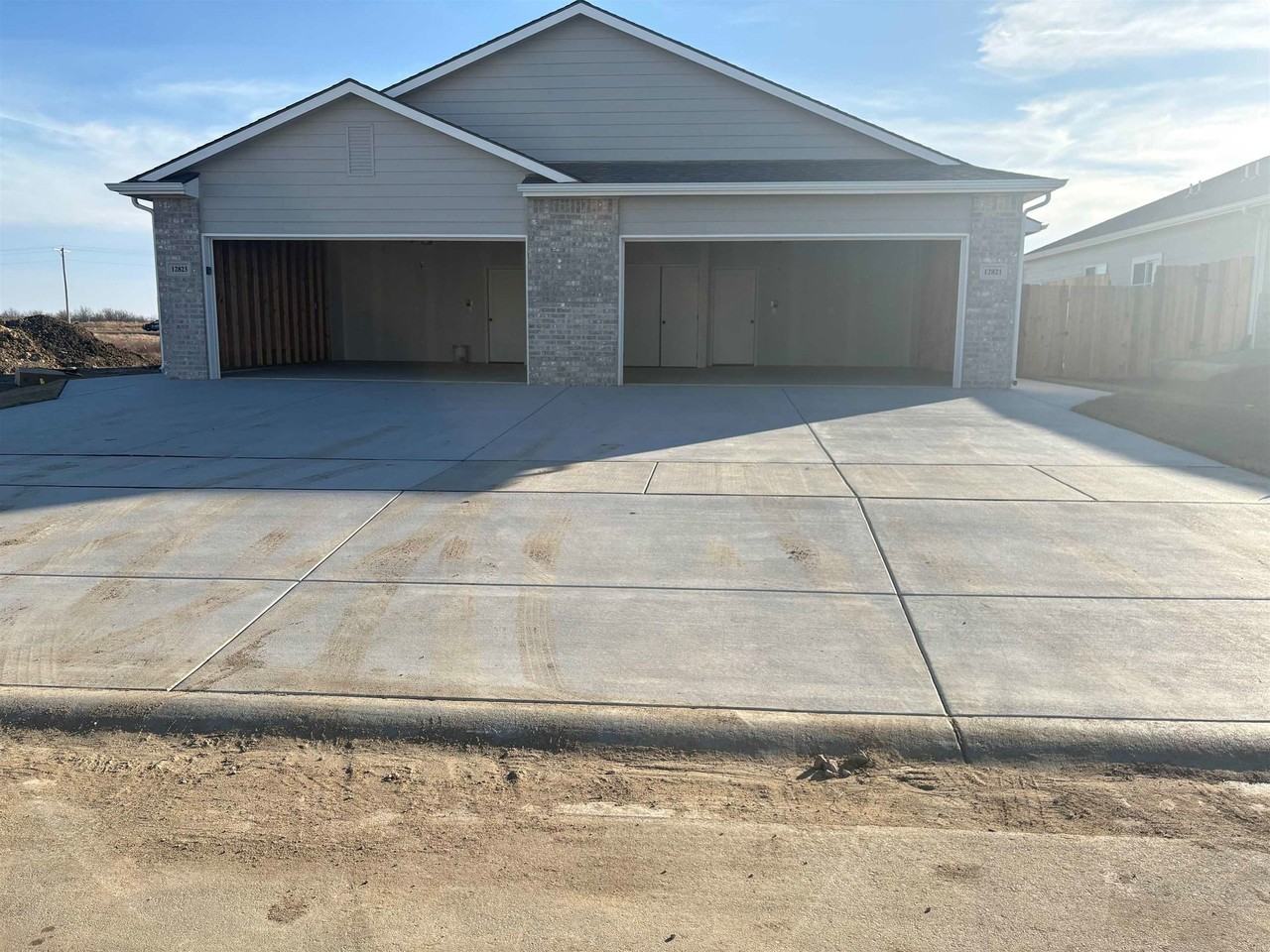 12823 E Blake St #12823 - Photo 2 of 14
