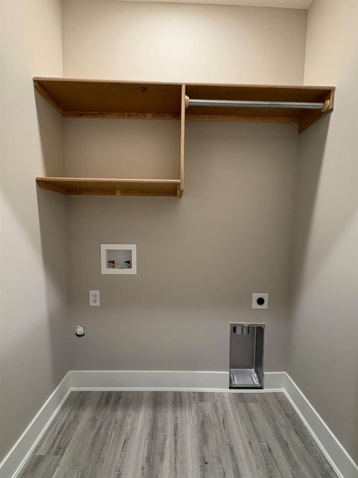 12823 E Blake St #12823 - Photo 7 of 14