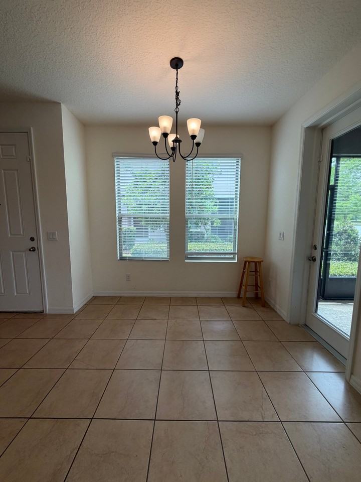 475 Merry Brook Cir - Photo 7 of 20