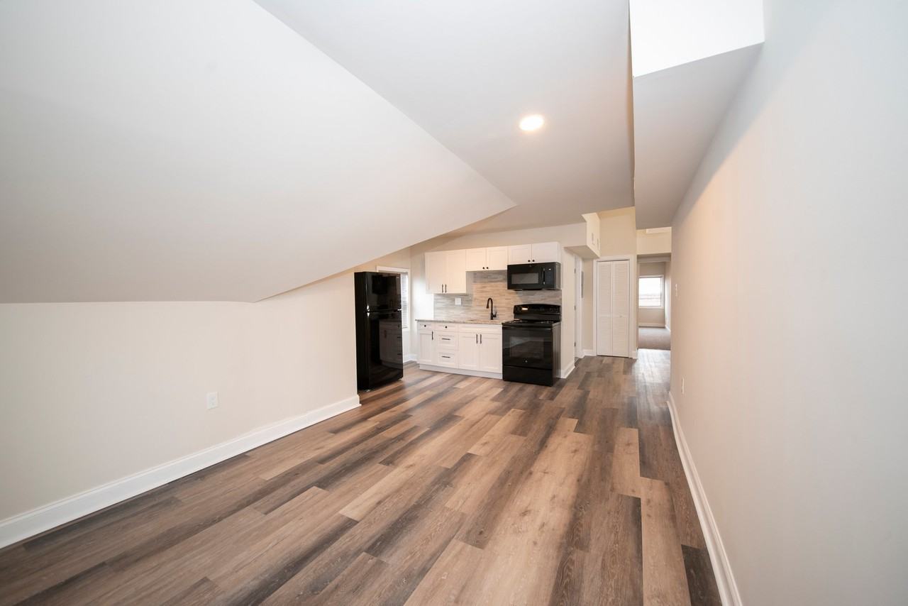 3507 Powhatan Ave #3rdFL - Photo 2 of 15