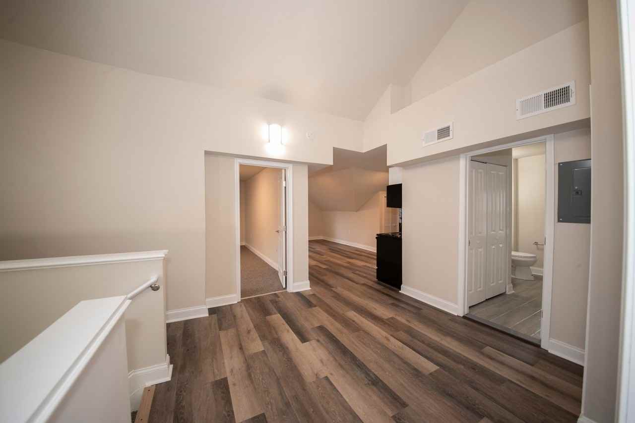 3507 Powhatan Ave #3rdFL - Photo 5 of 15