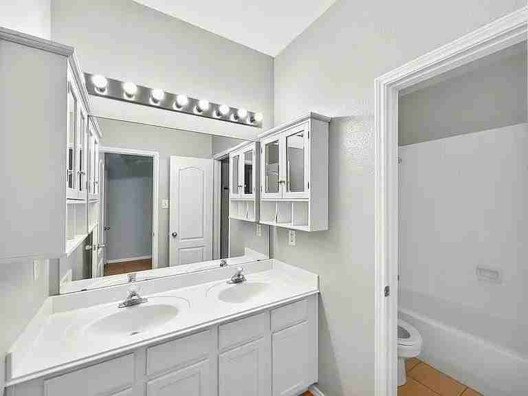 3717 Ranchman Blvd - Photo 4 of 10